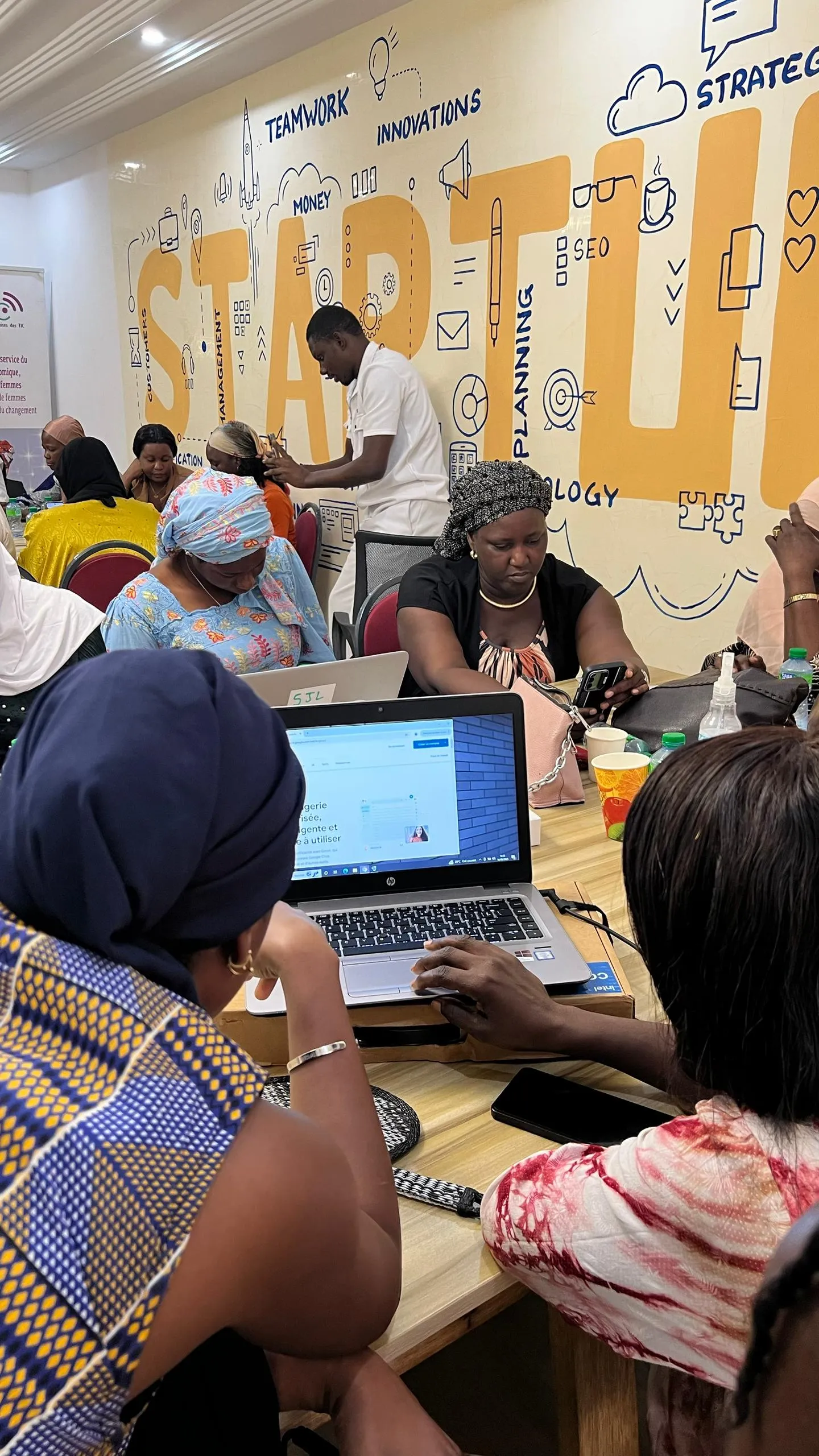 Participants à une activité à Mbour